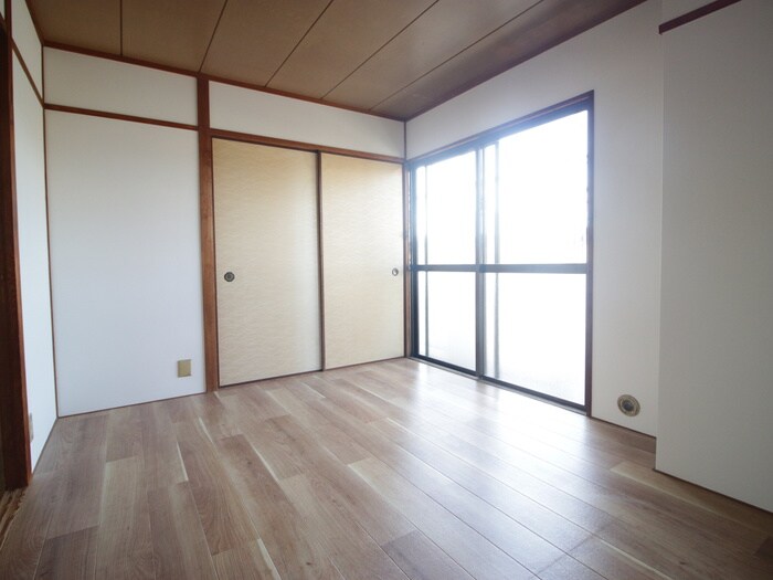 山手マンションの物件内観写真