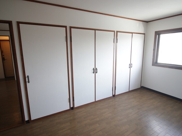 山手マンションの物件内観写真