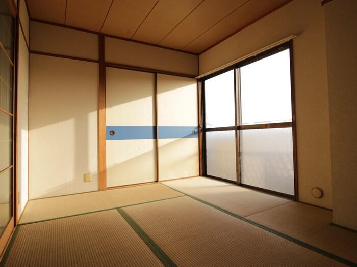 山手マンションの物件内観写真