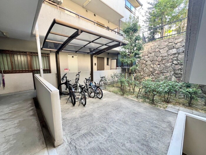 レジデンス松栄の物件外観写真