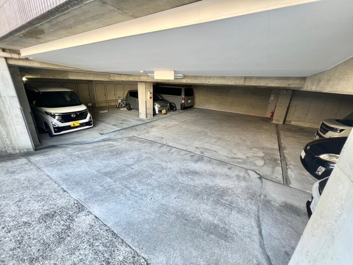 レジデンス松栄の物件外観写真