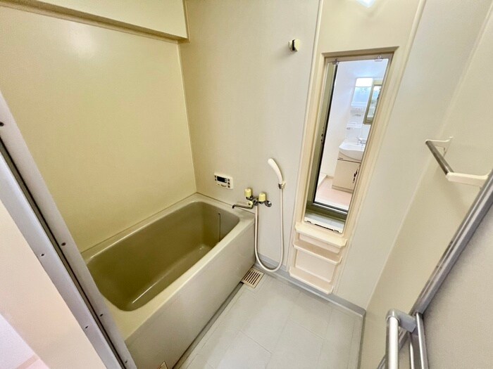 レジデンス松栄の物件内観写真