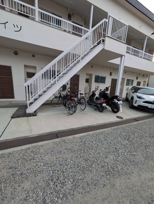 ハイツ家の森の物件外観写真