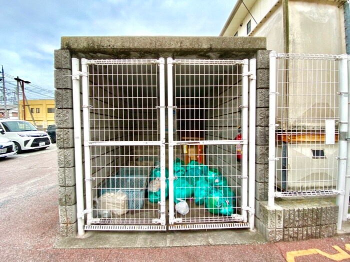 グッドライフ２１の物件外観写真