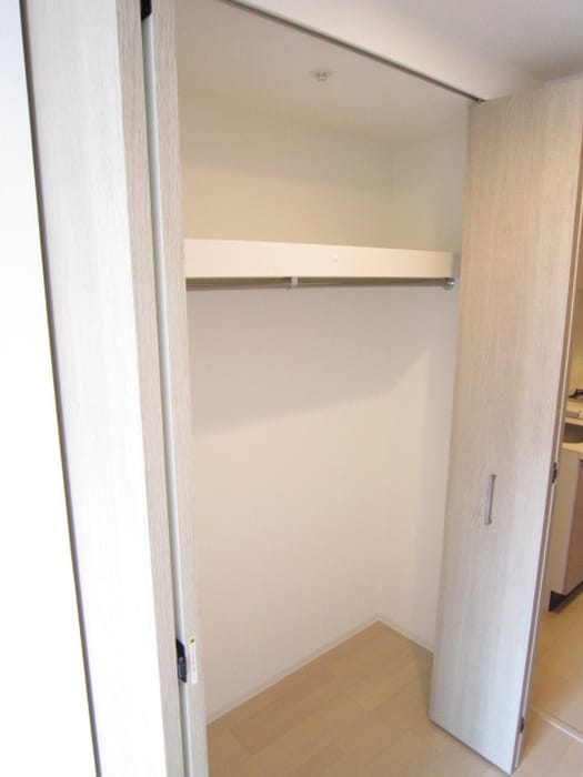 ﾌｧｰｽﾄｽﾃｰｼﾞ北大阪ﾚｼﾞﾃﾞﾝｽ（402）の物件内観写真