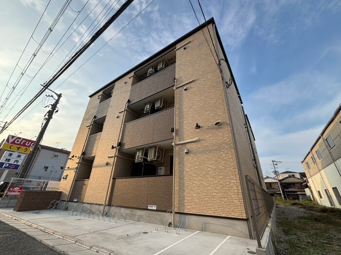 H-maison衣摺Ⅱの物件外観写真