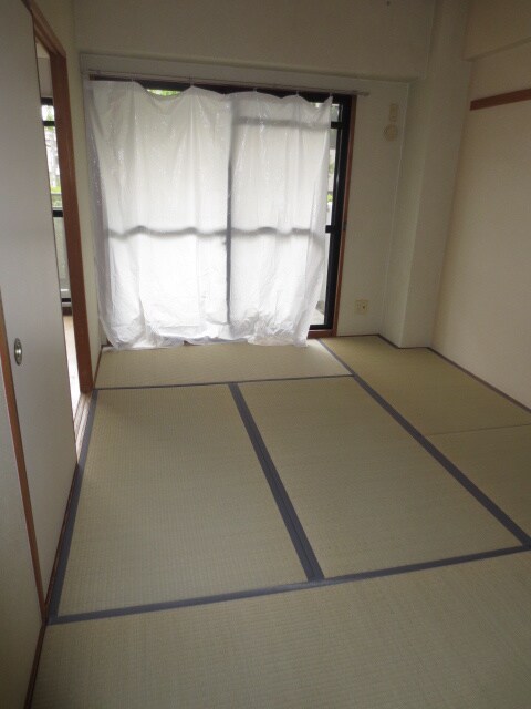 スヴァーネ東山本の物件内観写真