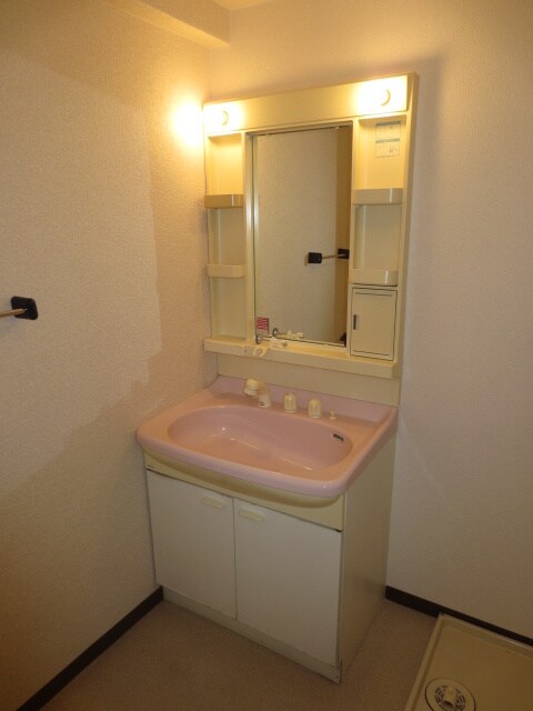 スヴァーネ東山本の物件内観写真