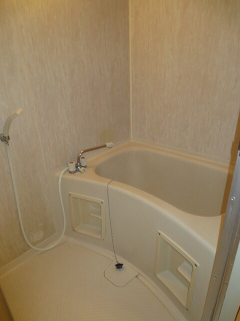 スヴァーネ東山本の物件内観写真