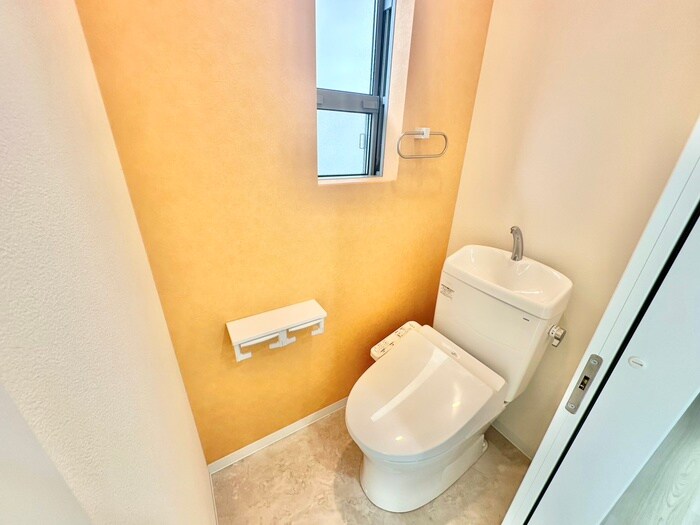 離宮前町1丁目貸家の物件内観写真