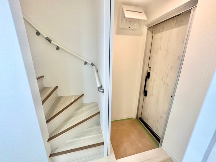 離宮前町1丁目貸家の物件内観写真