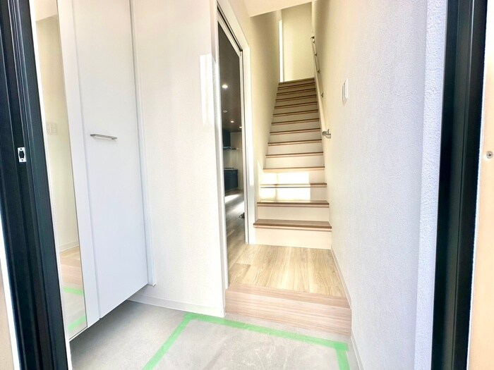 離宮前町1丁目貸家の物件内観写真