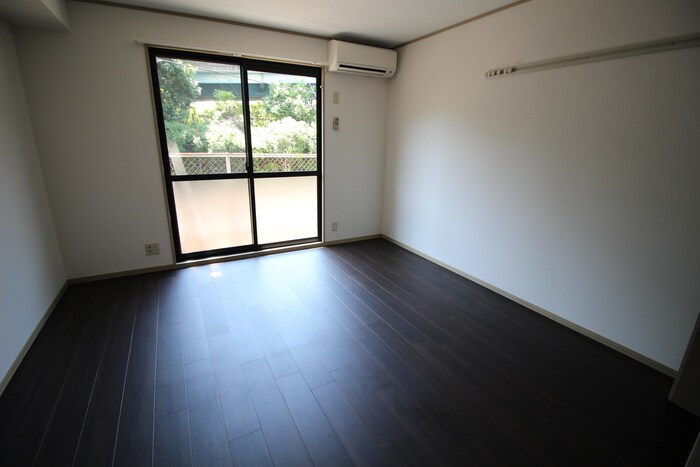 セジュ－ル芝山の物件内観写真