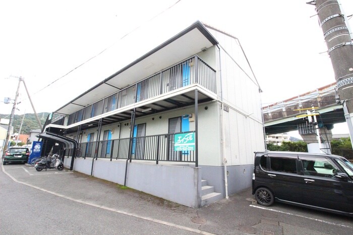 セジュ－ル芝山の物件外観写真