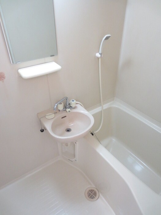 セジュ－ル芝山の物件内観写真