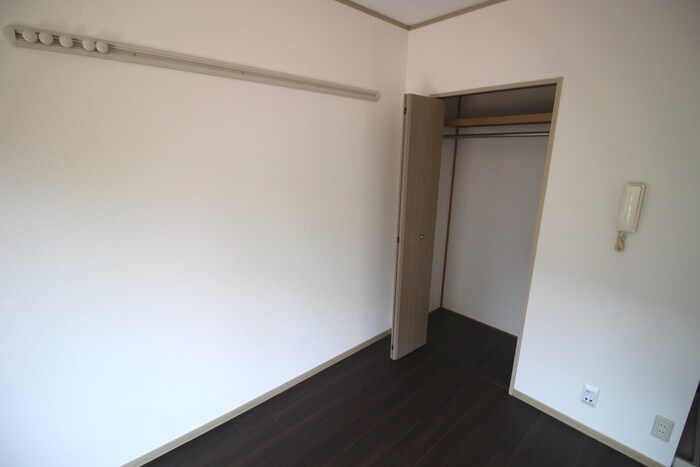 セジュ－ル芝山の物件内観写真