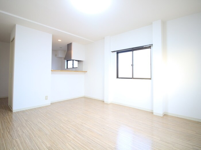 パ－ルハイム針中野の物件内観写真