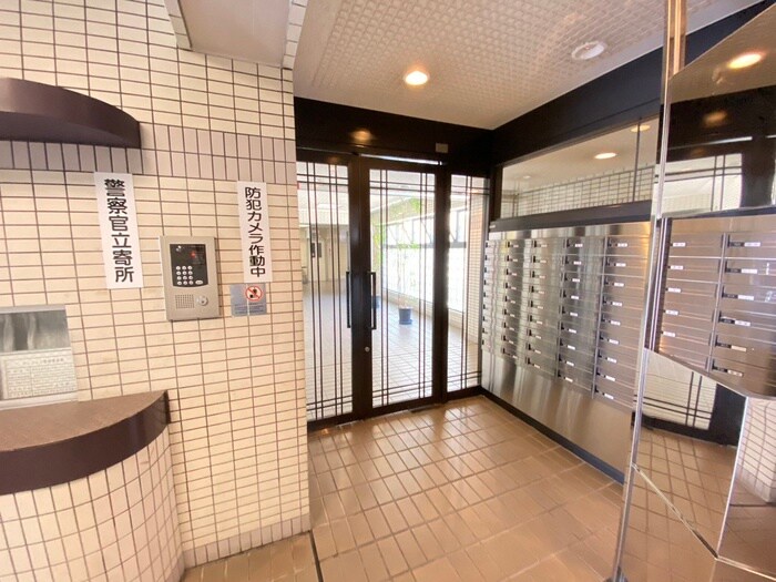 デイスターアベニュー(326)の物件外観写真