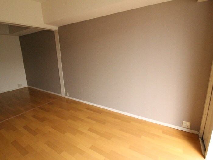 クリヨン岡崎の物件内観写真