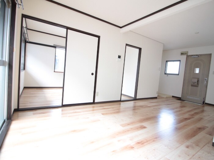 メゾンファミールB棟の物件内観写真