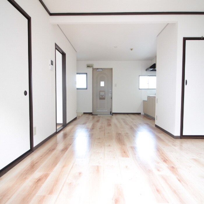 メゾンファミールB棟の物件内観写真