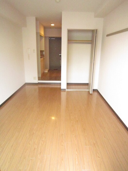 ヴィラ・フローリアンの物件内観写真