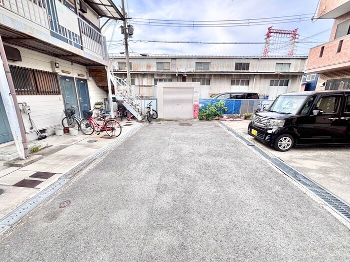 新家ハイツの物件外観写真