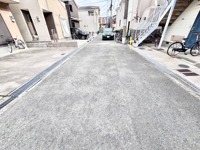 新家ハイツの物件外観写真