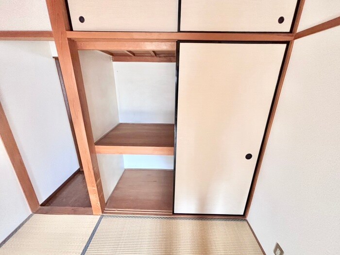 新家ハイツの物件内観写真