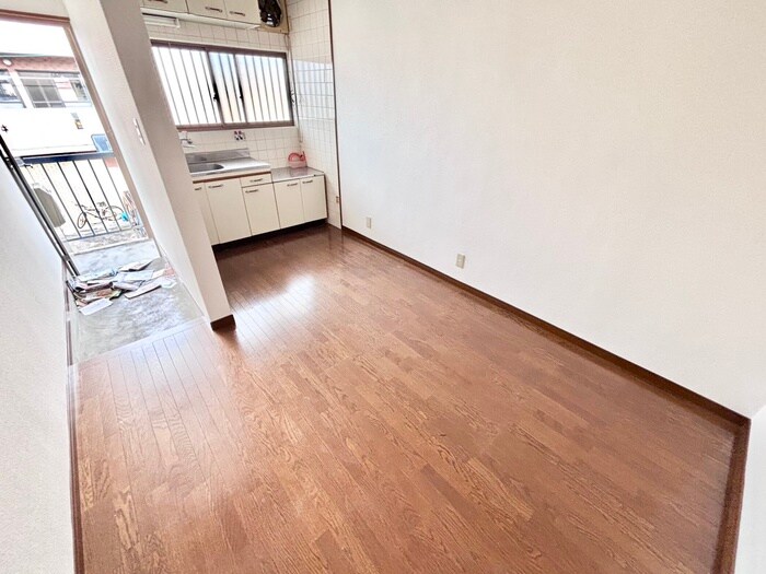 新家ハイツの物件内観写真