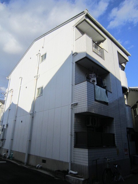 エムロード萱島の物件外観写真