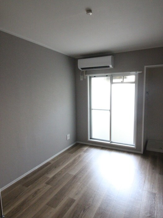 エムロード萱島の物件内観写真