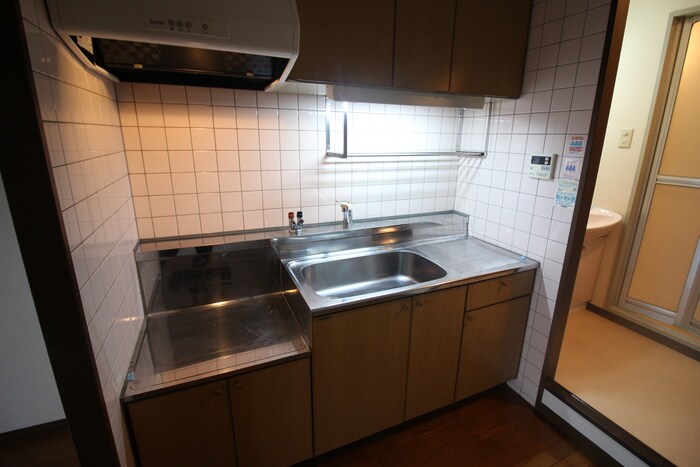 七道駅前マンションの物件内観写真