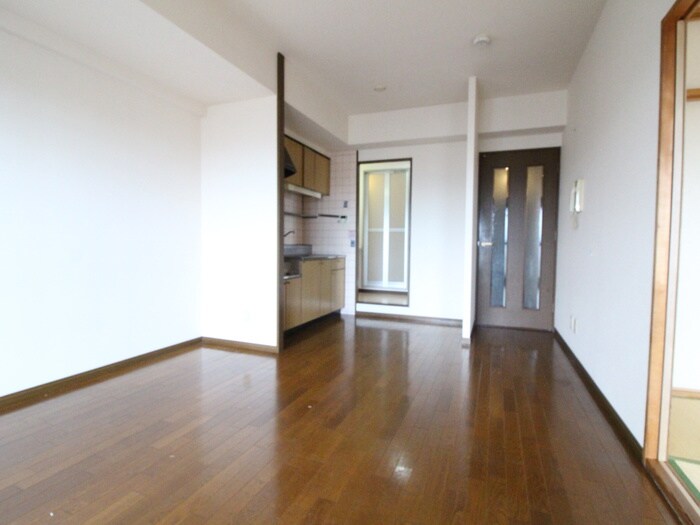 七道駅前マンションの物件内観写真