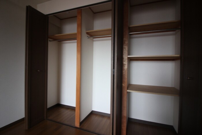 七道駅前マンションの物件内観写真