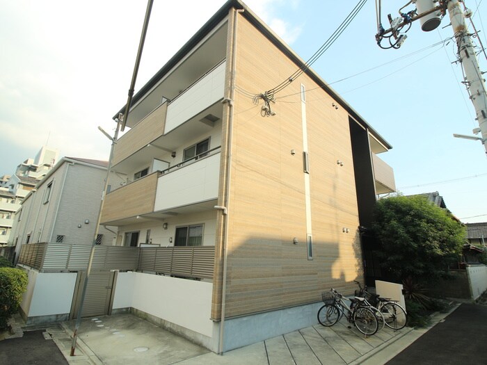 パロス門真の物件外観写真