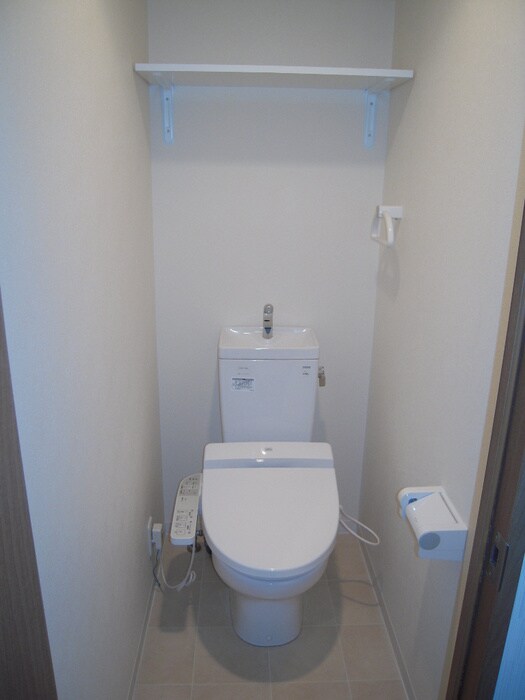 グリュックビルディングの物件内観写真