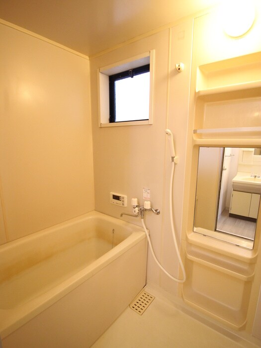 サントス泉ヶ丘の物件内観写真