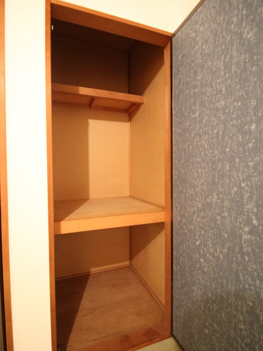 サントス泉ヶ丘の物件内観写真