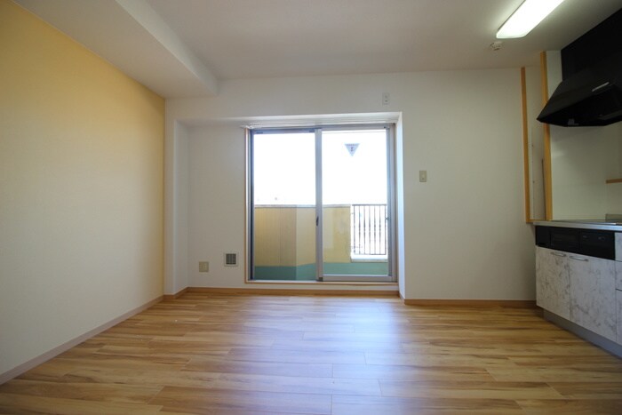 アルティエ－レ　セラＡ棟の物件内観写真