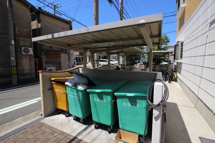 アルティエ－レ　セラＡ棟の物件外観写真