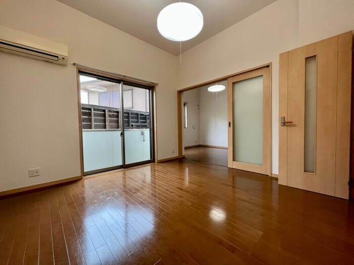 ヴィアーレ南町の物件内観写真