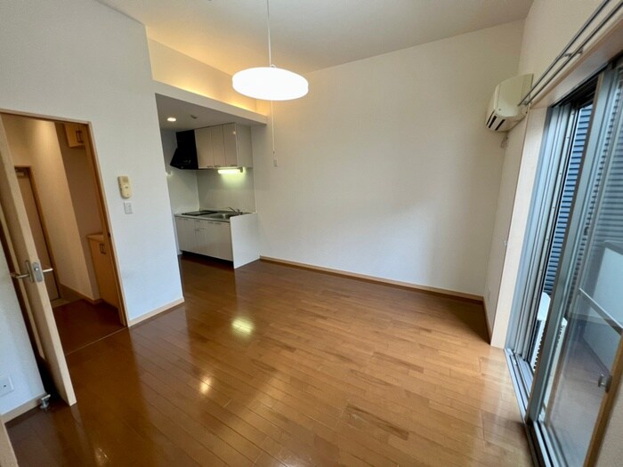 ヴィアーレ南町の物件内観写真