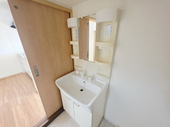 ヴィアーレ南町の物件内観写真