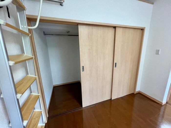 ヴィアーレ南町の物件内観写真