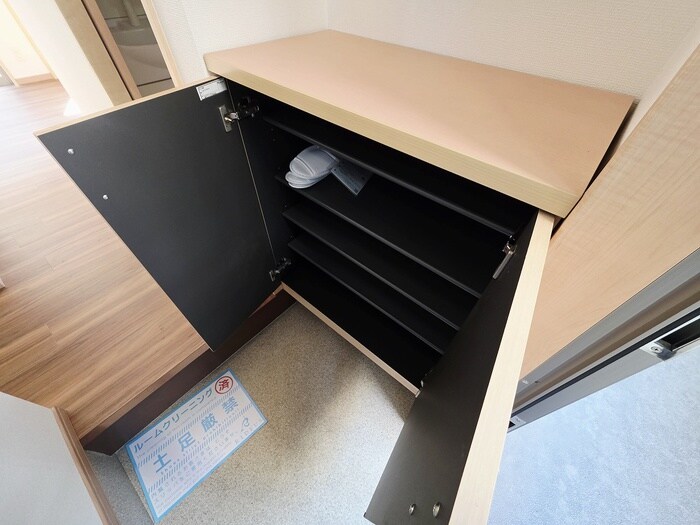 ヴィアーレ南町の物件内観写真