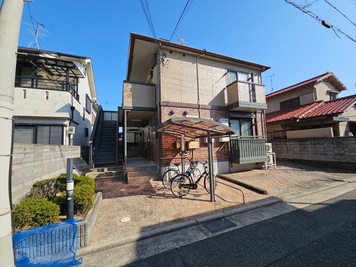 アミティエ山本の物件外観写真