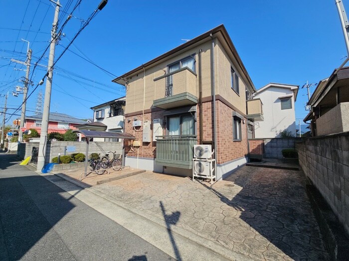 アミティエ山本の物件外観写真