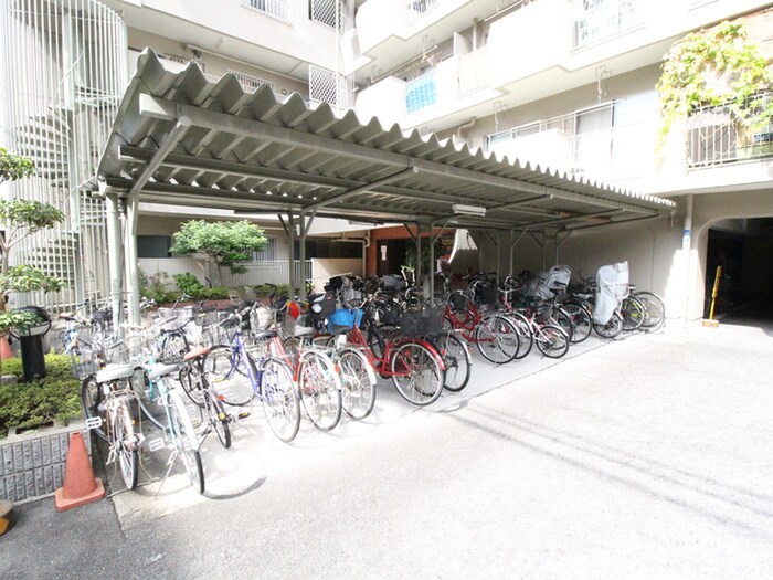 大建コーポ江坂Ⅱ(307)の物件外観写真