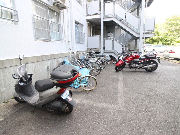 グリーンヒル白川の物件外観写真